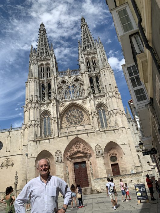 Davant de la Catedral de Burgos.