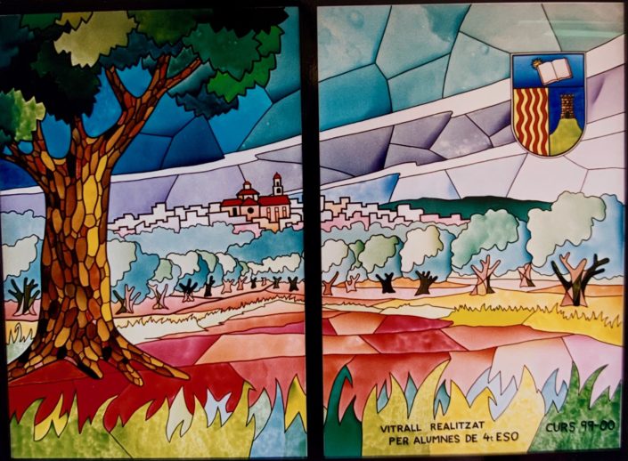 Vitrall emplomat (xxxxx). Propietat del Col·legi Turó.