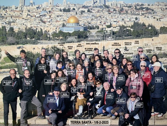 Tots el components del pelegrinatge a Jerusalem.